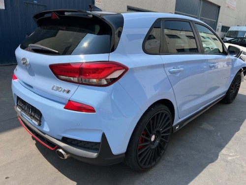 HYUNDAI IN 30 PERFORMANCE  275 CV 