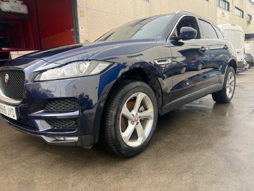 JAGUAR F PACE 2.0D 180 CV AUT 
