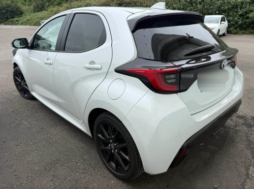 TOYOTA YARIS STYLE 120H 1.5 HIBRIDO