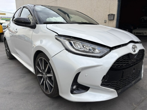 TOYOTA 1.5 130H GR SPORT PLUS
