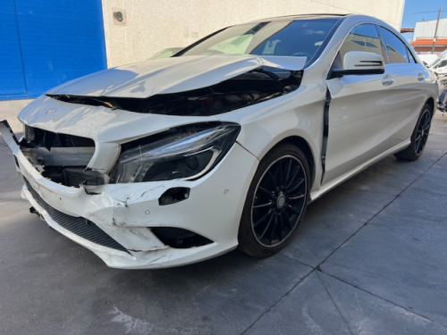 MERCEDES-BENZ CLA 180